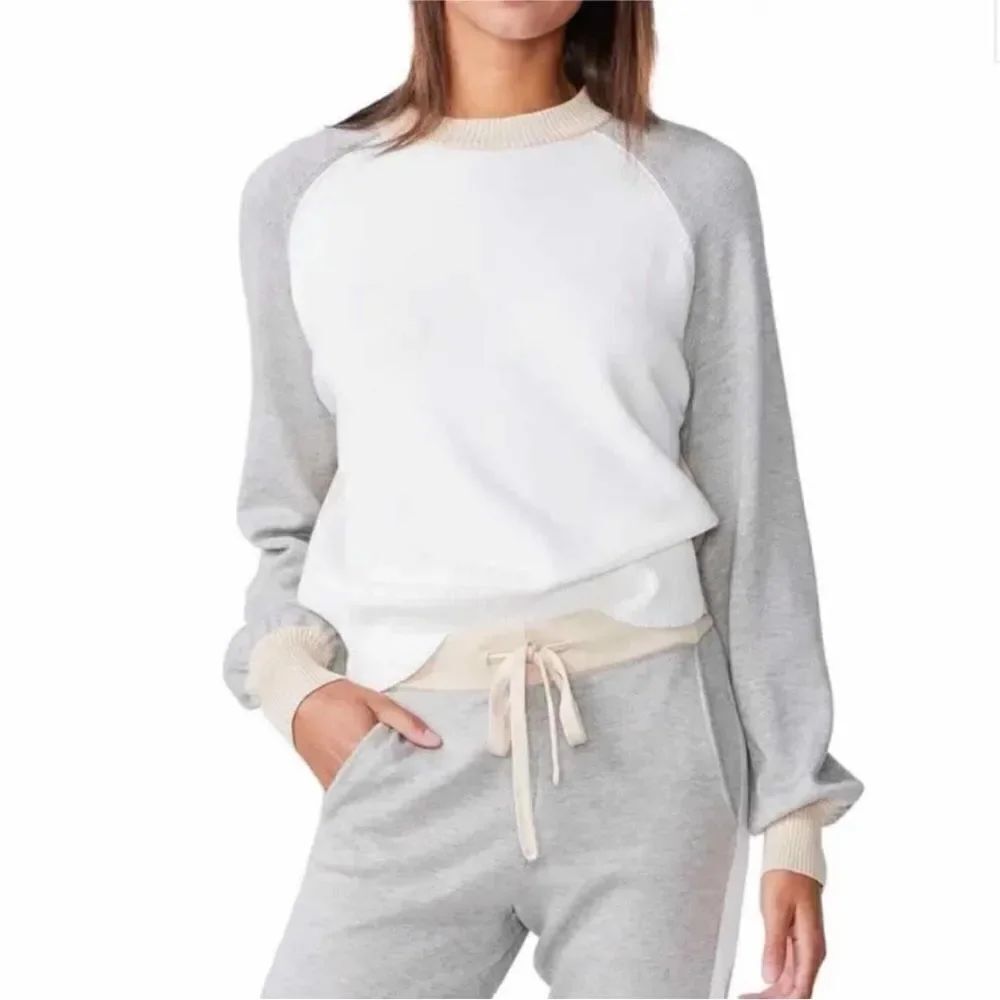 Monrow Neutral Colorblock Crew Neck Sweater